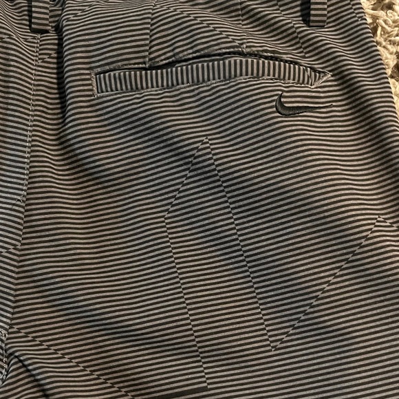 Nike Golf Boys Sz L Shorts - Picture 3 of 5